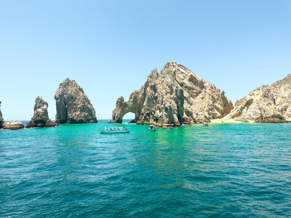 Cabo San Lucas arch top things to do in Baja California